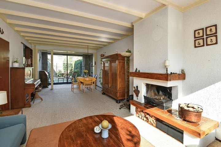 Photo 12 of Beethovenstraat 9