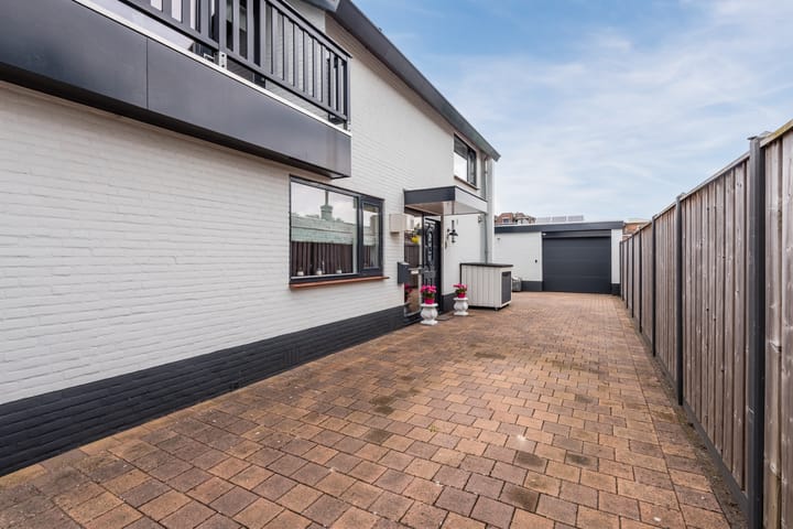 Foto 3 van Meester Jan van Doesburgstraat 9