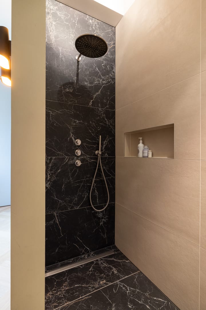 Foto 28 van Tollensstraat 97