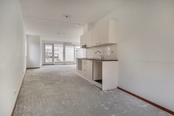 Foto 11 van van Leeuwenhoekstraat 1