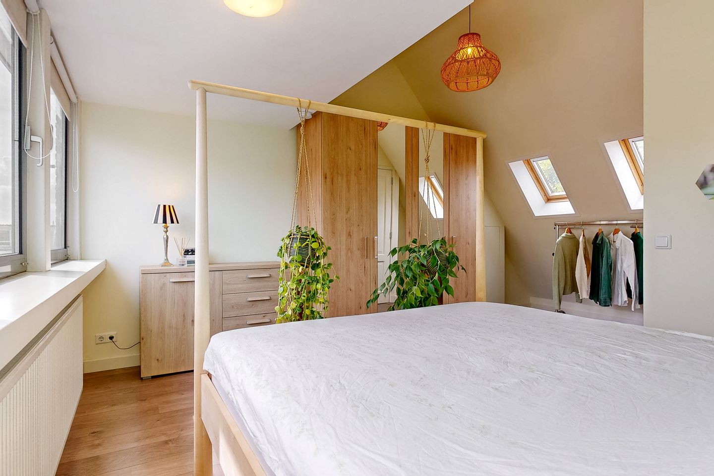 Foto 25 van Madoerastraat 19