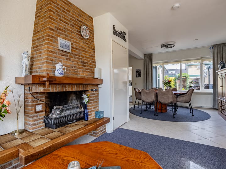 Foto 6 van Manegelaan 15