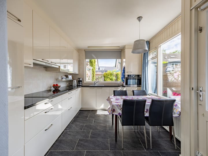 Foto 12 van Manegelaan 15