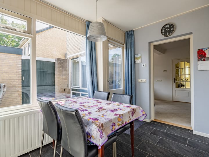 Foto 13 van Manegelaan 15