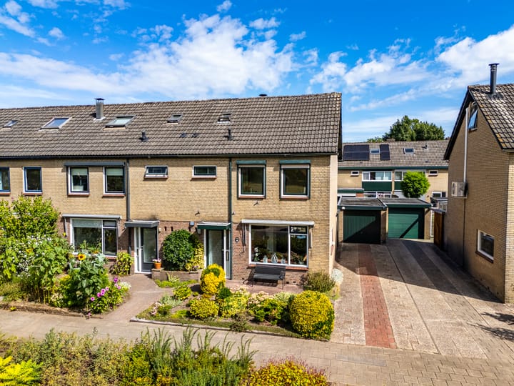 Foto 33 van Manegelaan 15