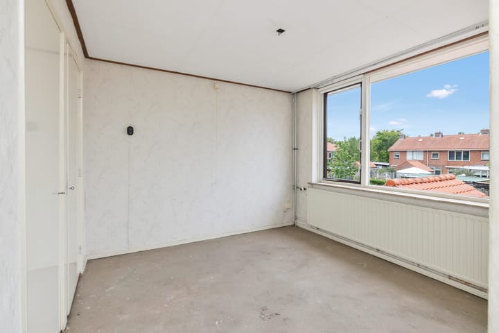 Photo 22 of Burgemeester van der Lelystraat 92