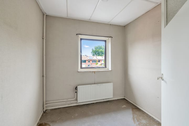 Photo 25 of Burgemeester van der Lelystraat 92