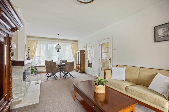 Foto 10 van Abeelstraat 8