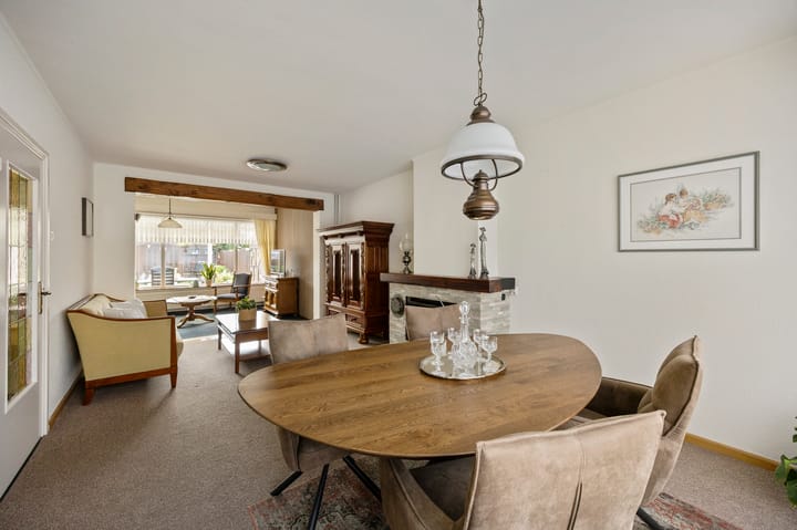 Foto 14 van Abeelstraat 8