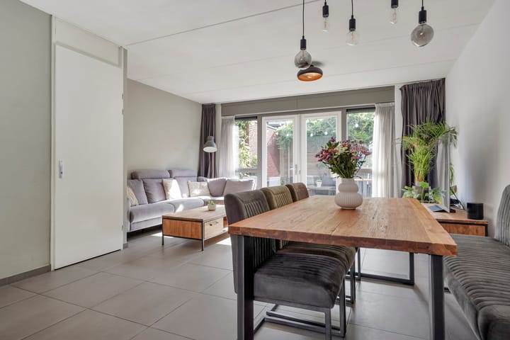 Foto 2 van Sint Eustatiusstraat 57