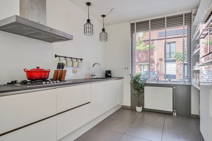 Foto 10 van Sint Eustatiusstraat 57