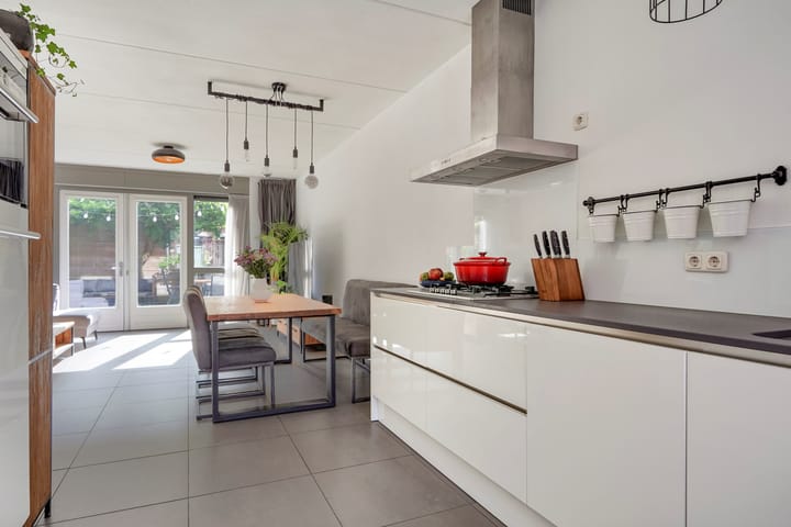 Foto 14 van Sint Eustatiusstraat 57