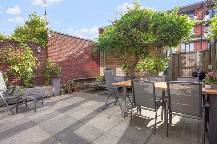 Foto 30 van Sint Eustatiusstraat 57