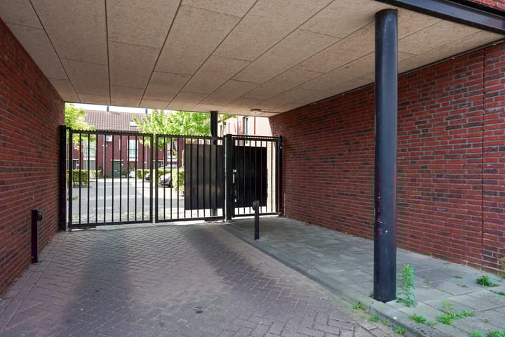 Foto 34 van Sint Eustatiusstraat 57