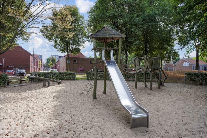 Foto 37 van Sint Eustatiusstraat 57