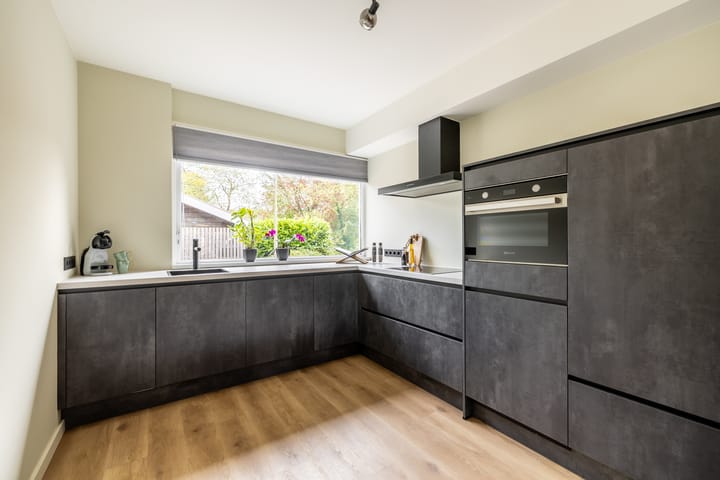 Foto 3 van Ooievaarsbek 10