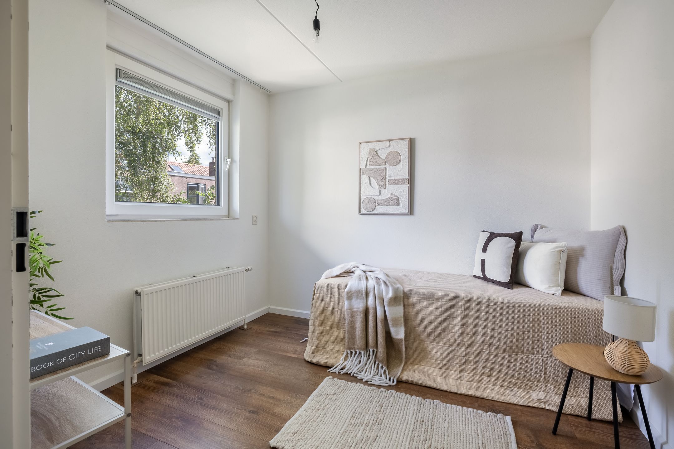 Photo 21 of Dollardstraat 44