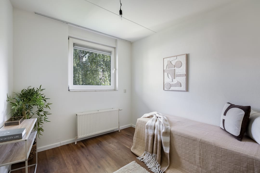 Photo 22 of Dollardstraat 44