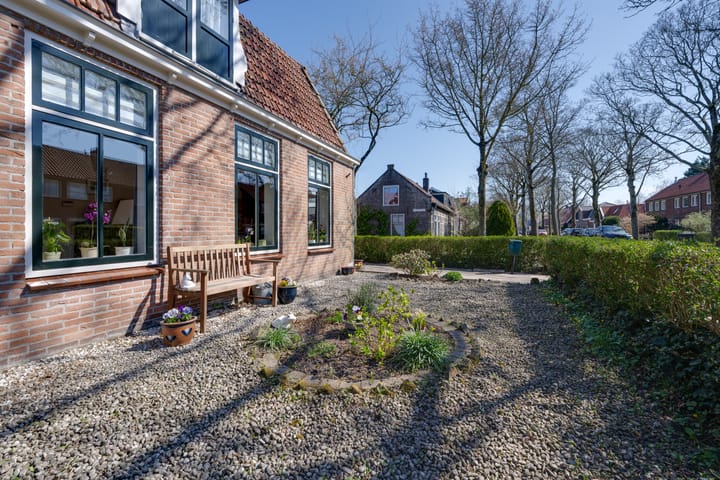 Photo 39 of Zuiderpad 62