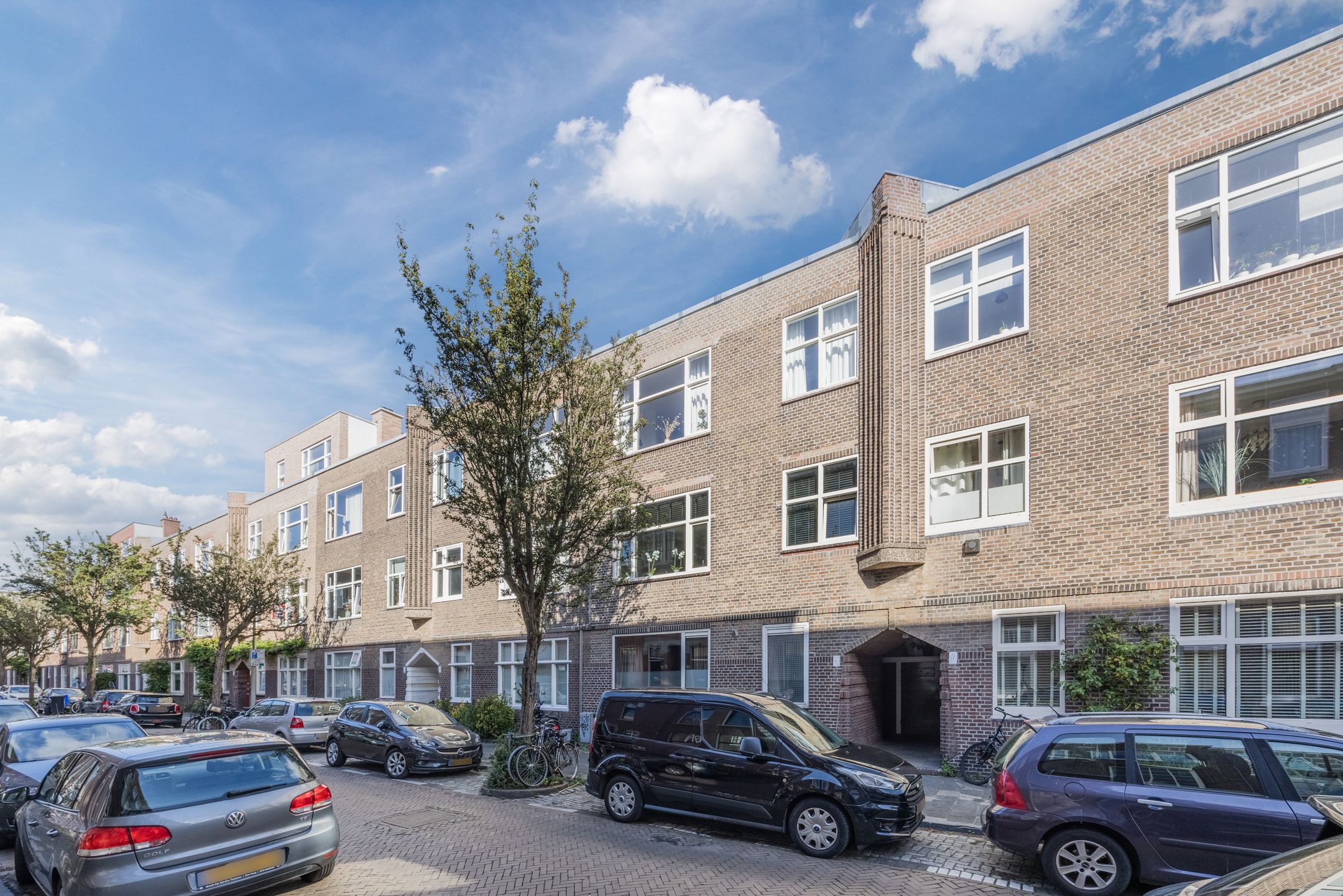 Photo 3 of Esdoornstraat 25