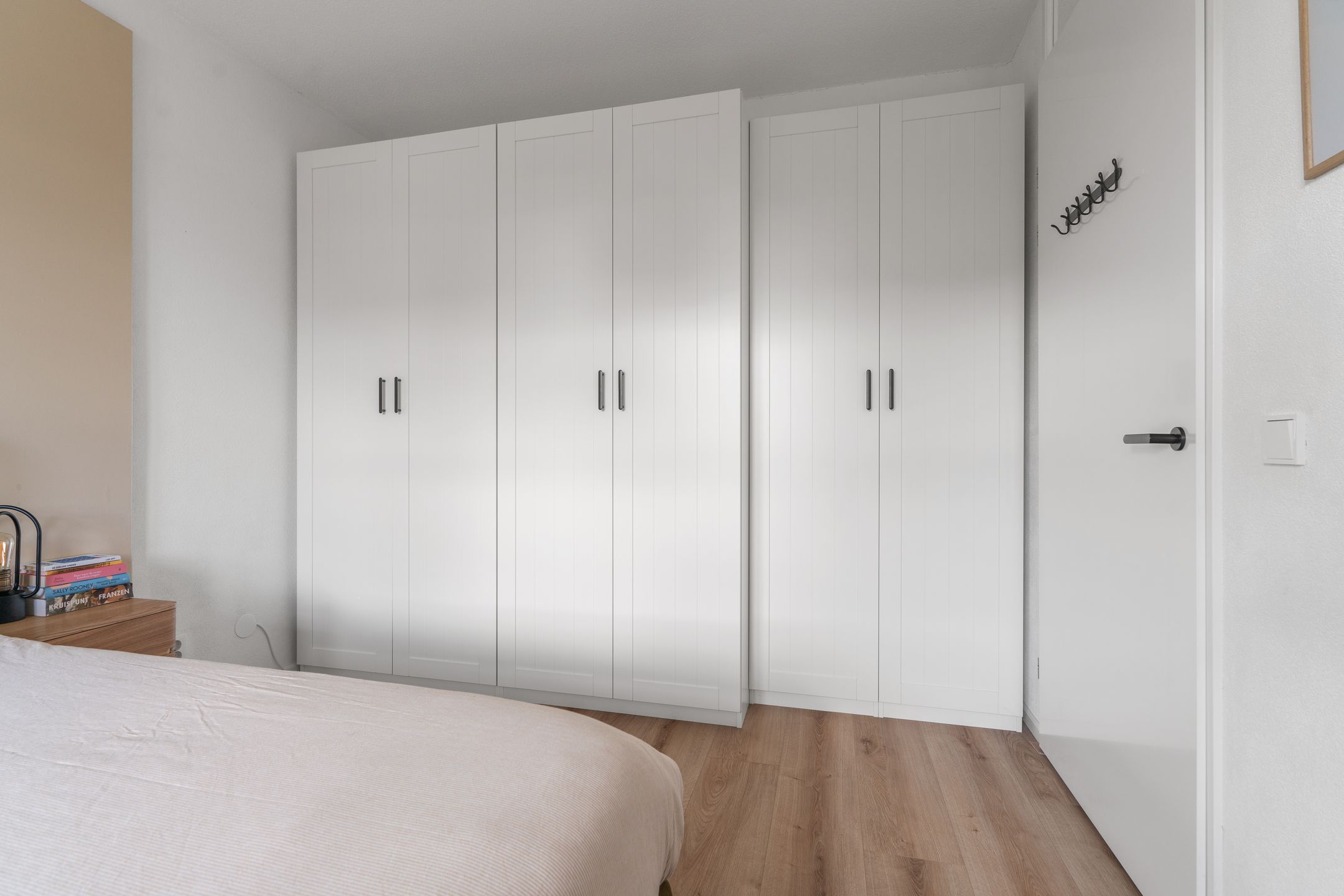 Photo 21 of Claustrum 75