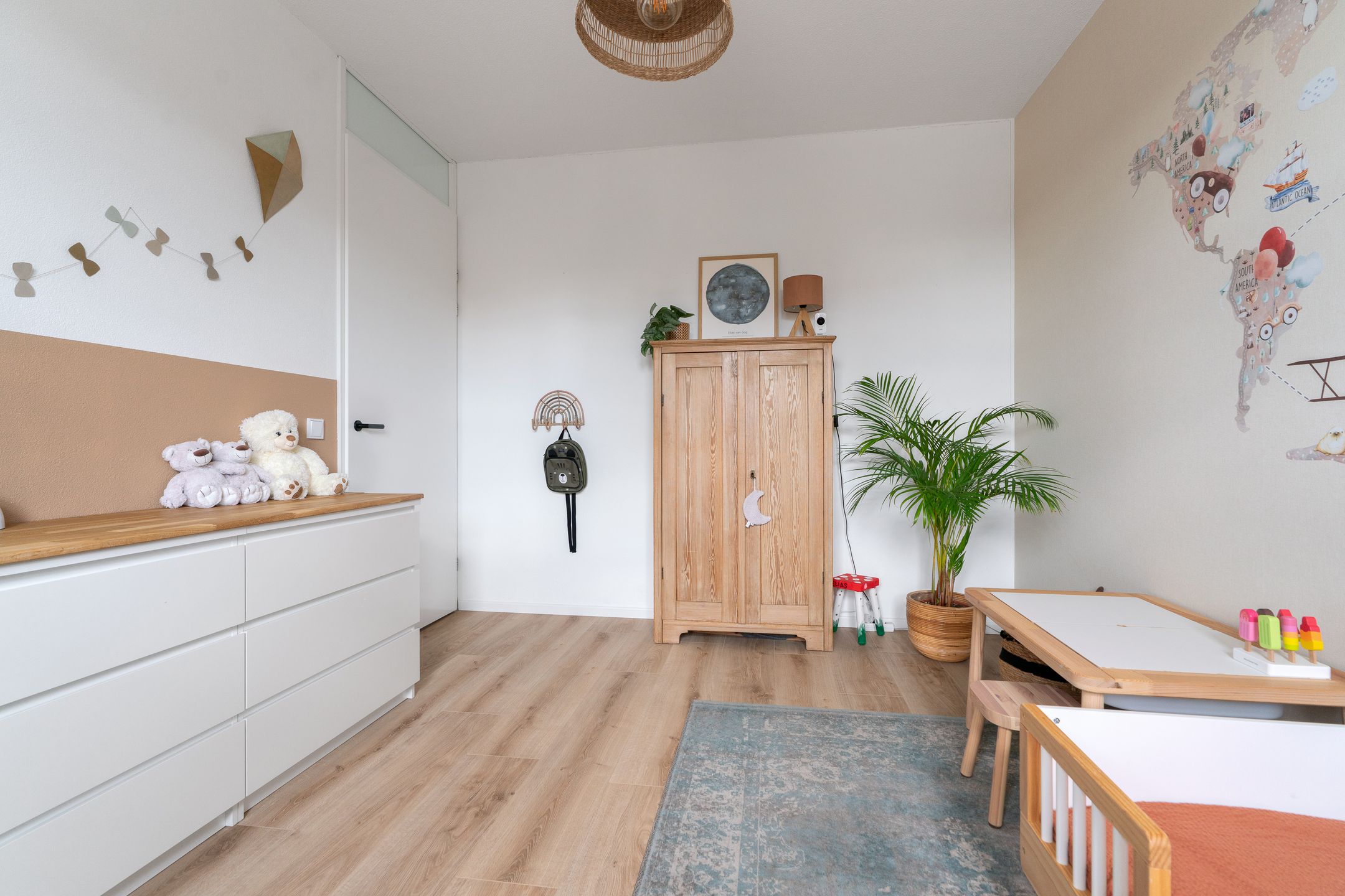 Photo 24 of Claustrum 75
