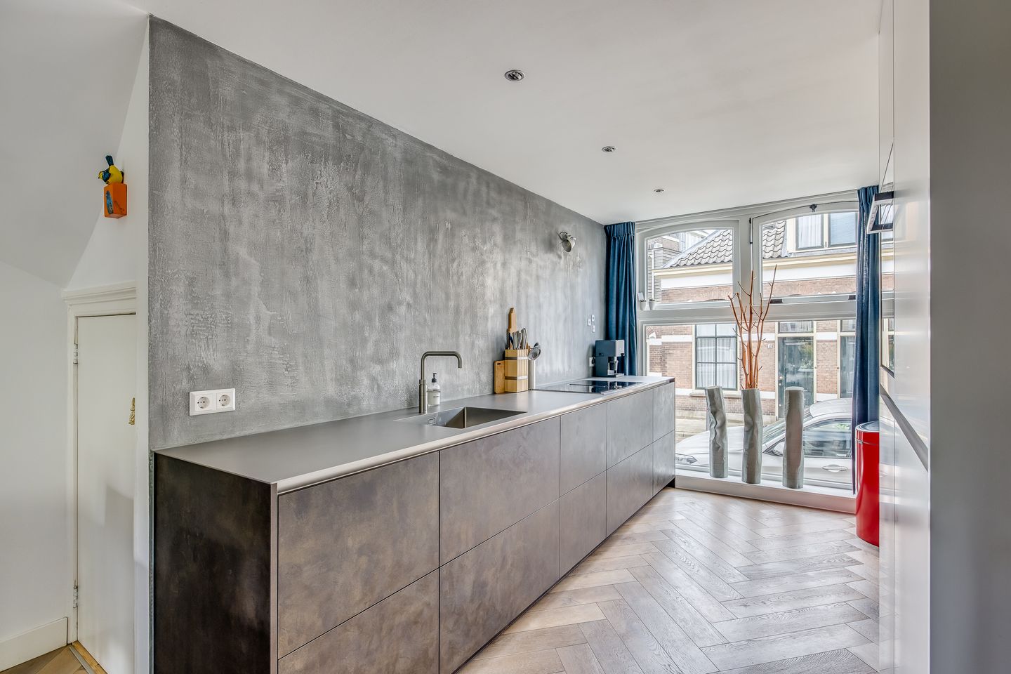 Foto 5 van Mgr. van de Weteringstraat 19