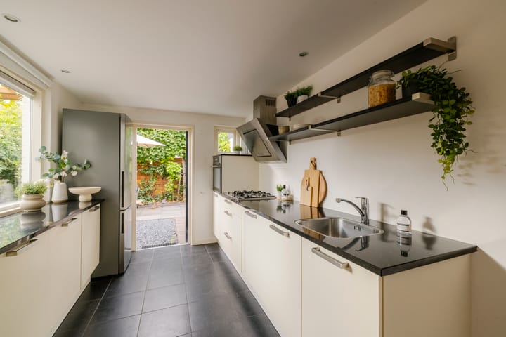 Foto 10 van Sumatrastraat 13