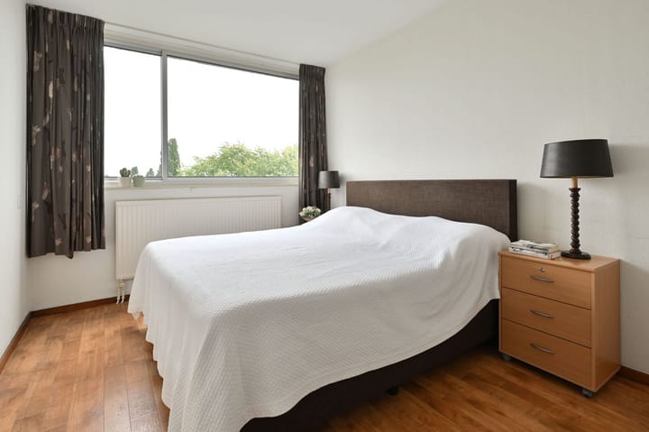 Foto 12 van Veenbesstraat 142