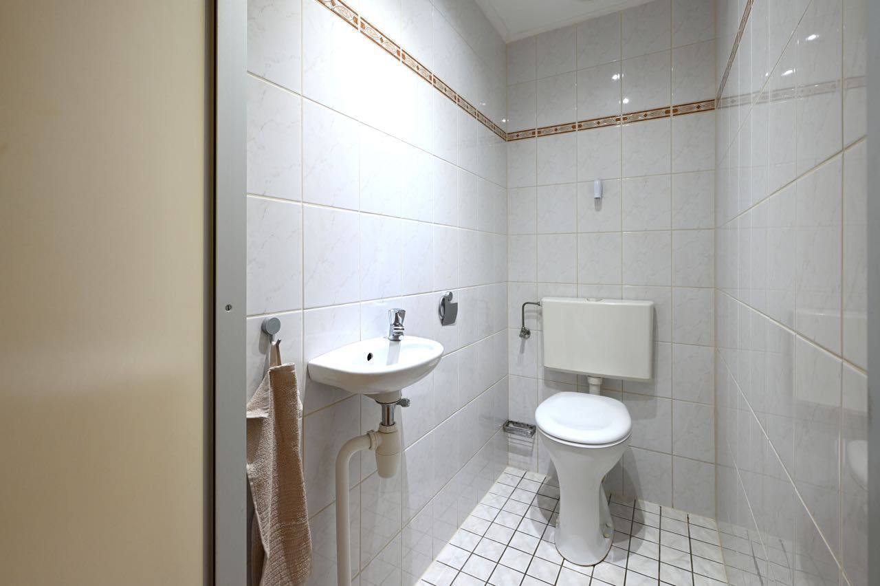 Foto 15 van Veenbesstraat 142