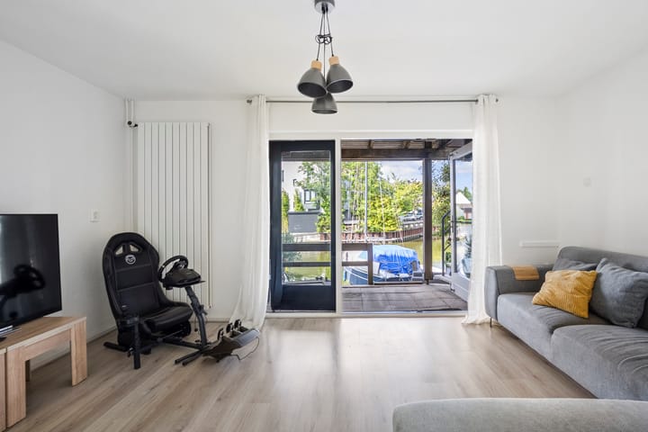 Foto 6 van Jupiter 25