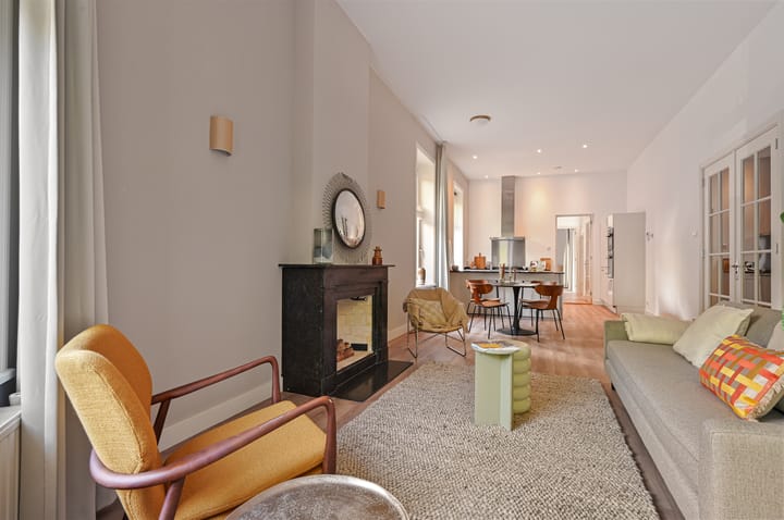 Photo 3 of Bezuidenhoutseweg 249