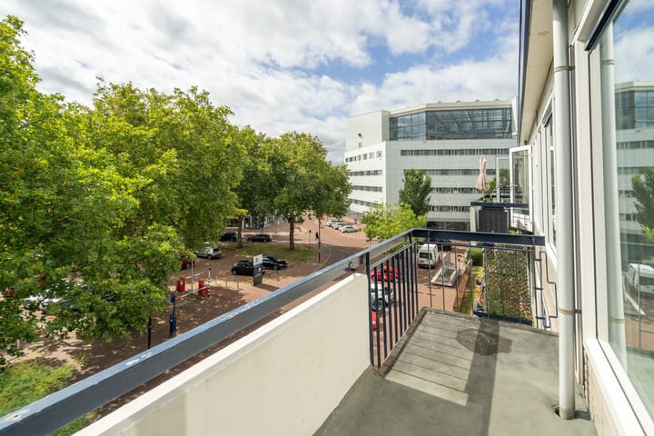 Foto 16 van Burgemeester Edo Bergsmalaan 82