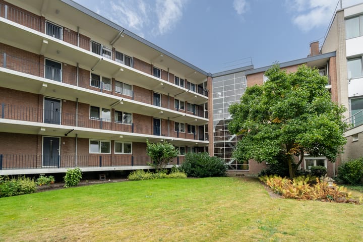 Foto 33 van Burgemeester Edo Bergsmalaan 82