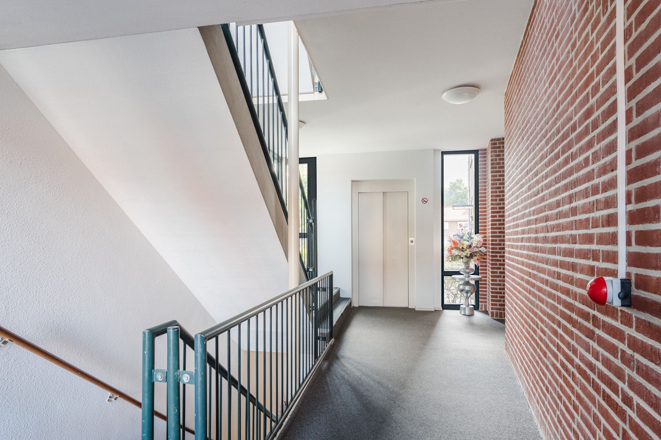 Foto 6 van M.H. Tromphof 21