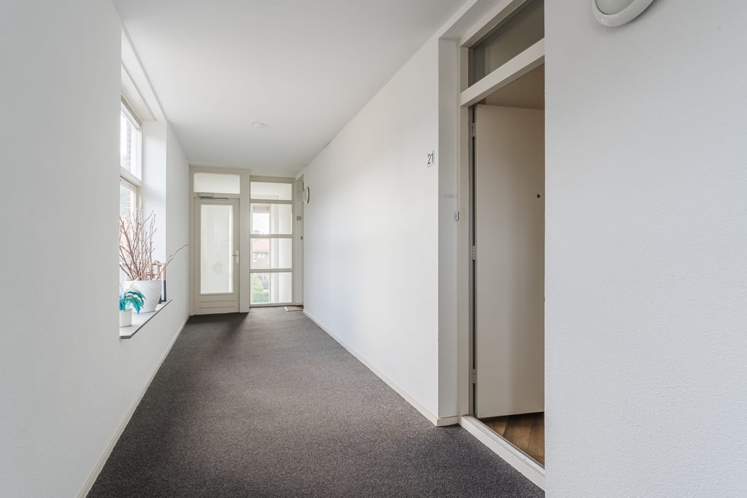 Foto 7 van M.H. Tromphof 21