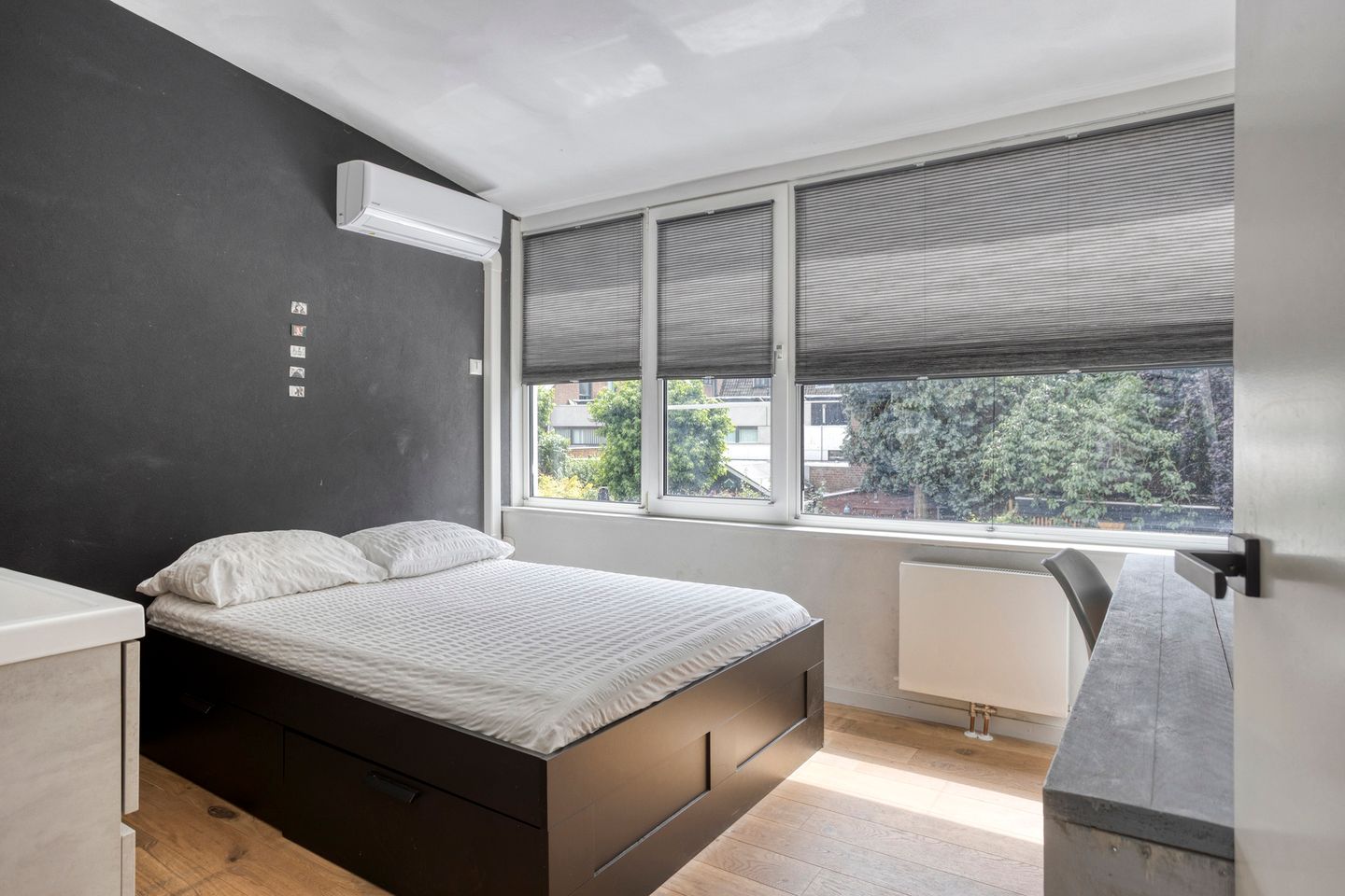 Photo 29 of Burg. de Kuijperlaan 4