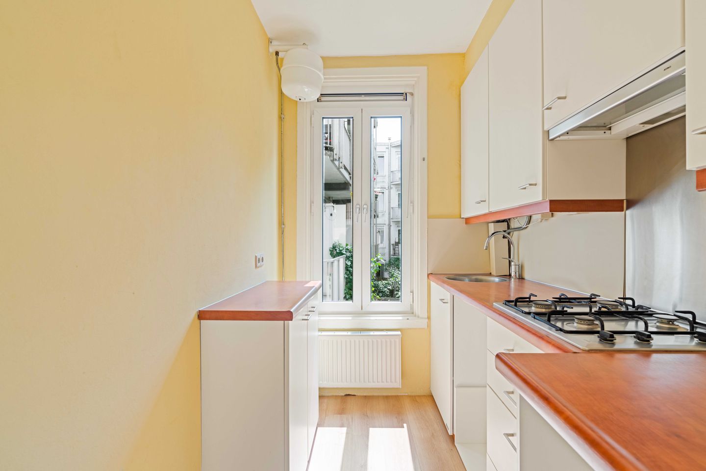 Foto 10 van Bartholomeus Diazstraat 3-1