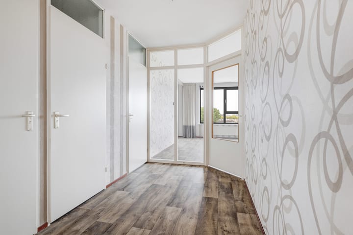 Foto 9 van Zuidplein 572