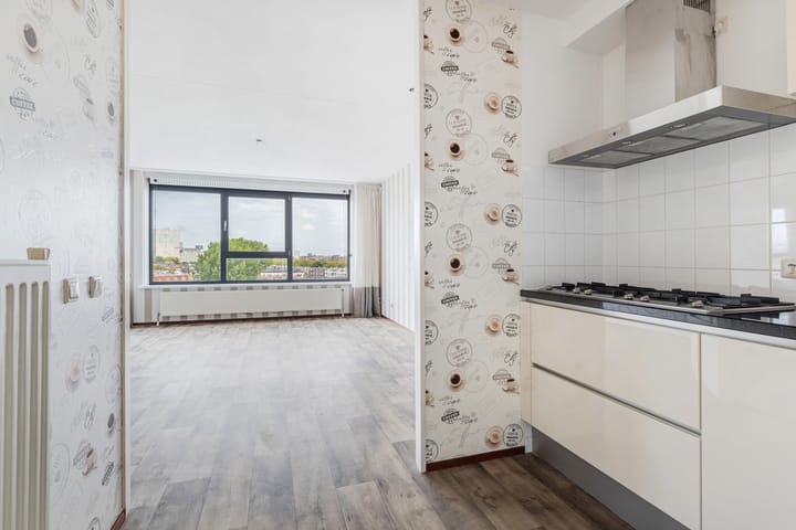 Foto 17 van Zuidplein 572