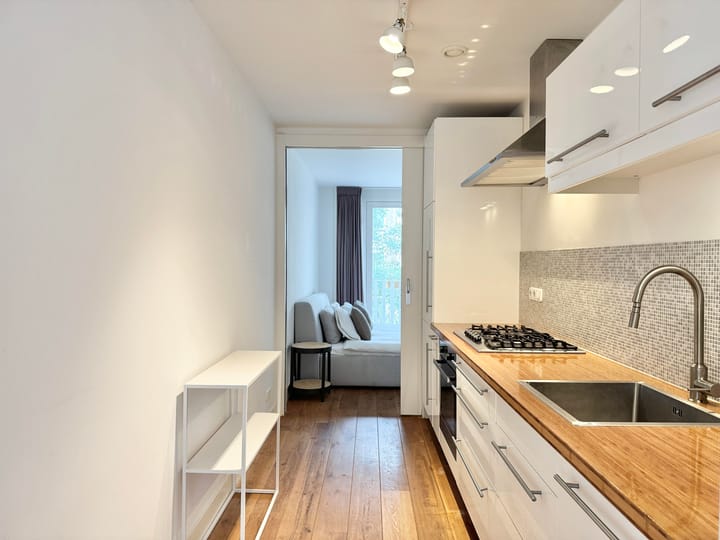 Foto 10 van Vrolikstraat 297-C