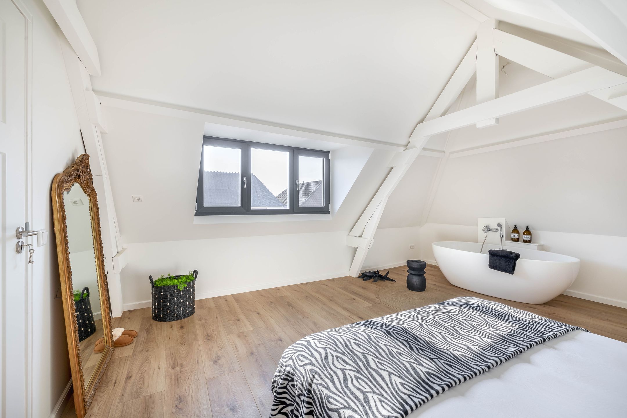 Foto 27 van Grotestraat 235-C