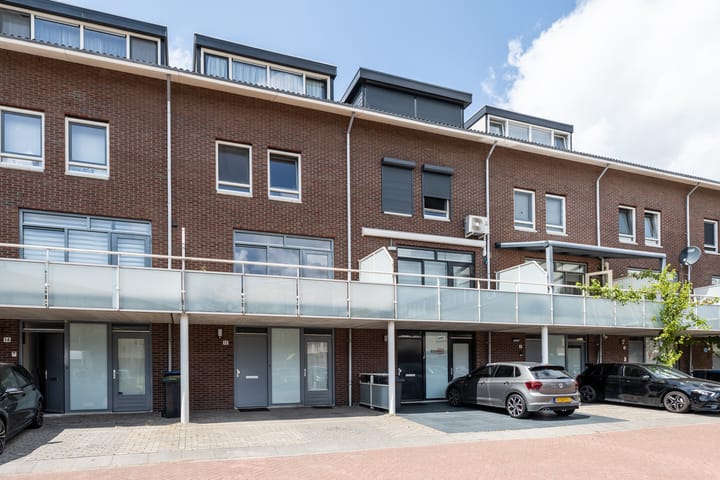 Foto 2 van Joop den Uyllaan 12