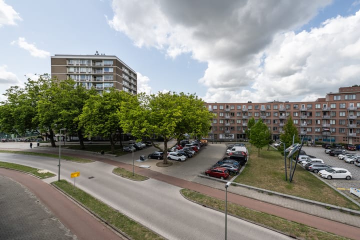 Foto 28 van Joop den Uyllaan 12