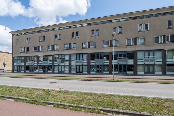 Foto 31 van Joop den Uyllaan 12