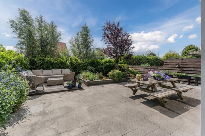 Foto 4 van J.J. Slauerhoffplantsoen 11