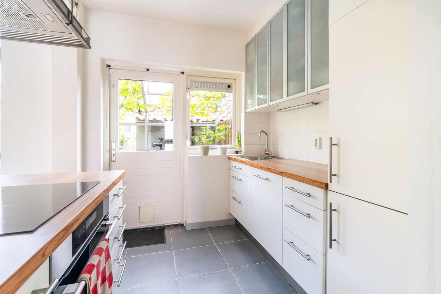 Foto 4 van Prof. Henketstraat 1