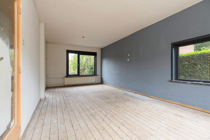 Foto 8 van van Schaikstraat 16