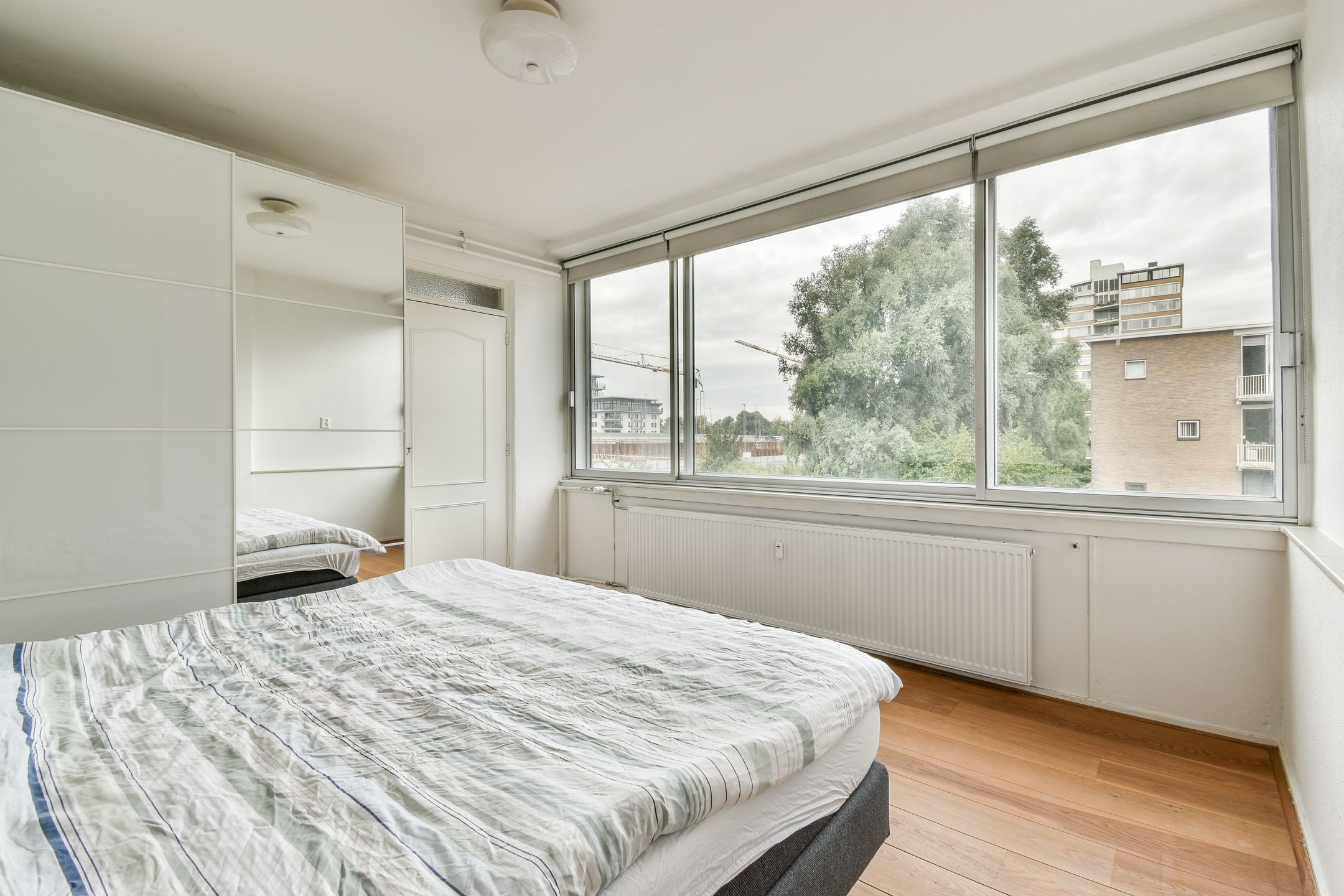 Photo 12 of Meander 569