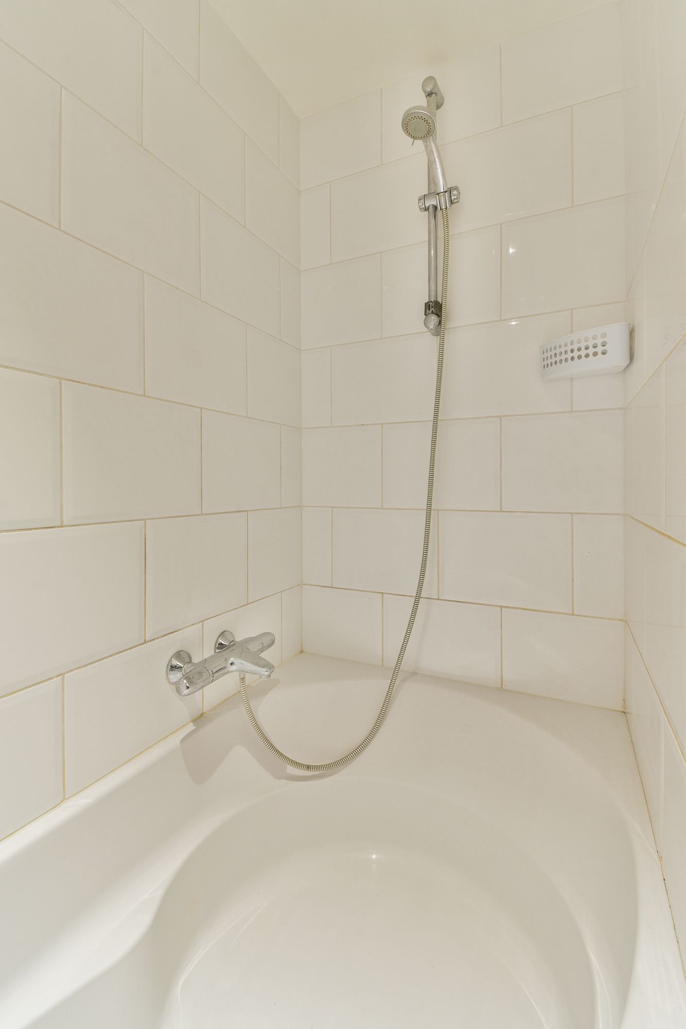 Photo 15 of Meander 569